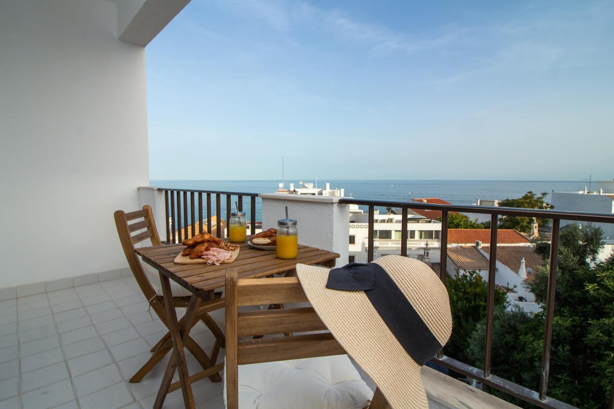 Old Town Apartment Nearthe Beach Албуфейра Екстериор снимка