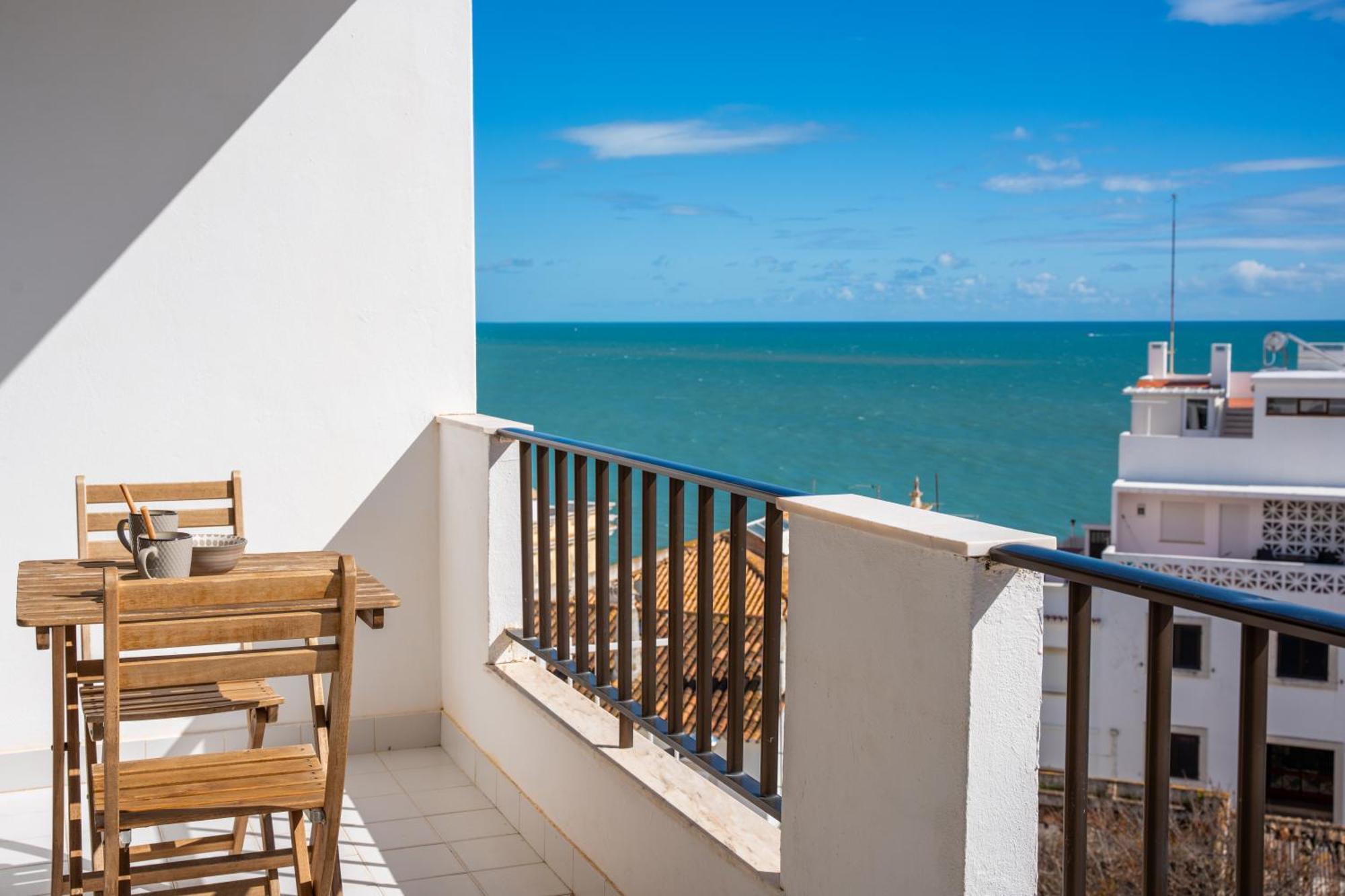 Old Town Apartment Nearthe Beach Албуфейра Екстериор снимка